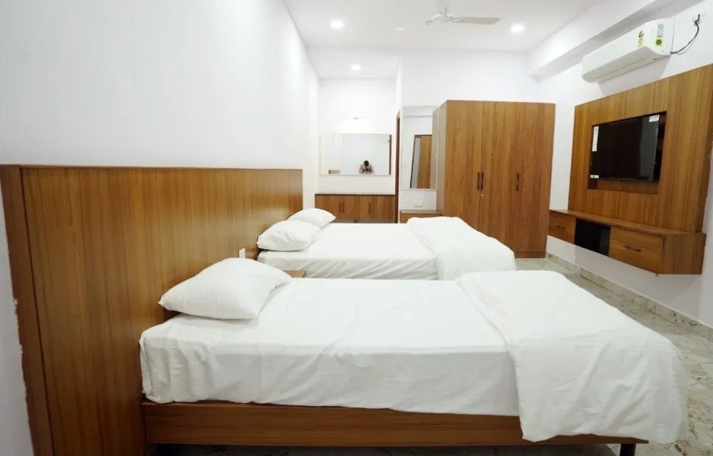 Smart Travel Planning at Hotel Ganesh Bhavan in Gandipet, Hyderabad at Hotel Ganesh Bhavan